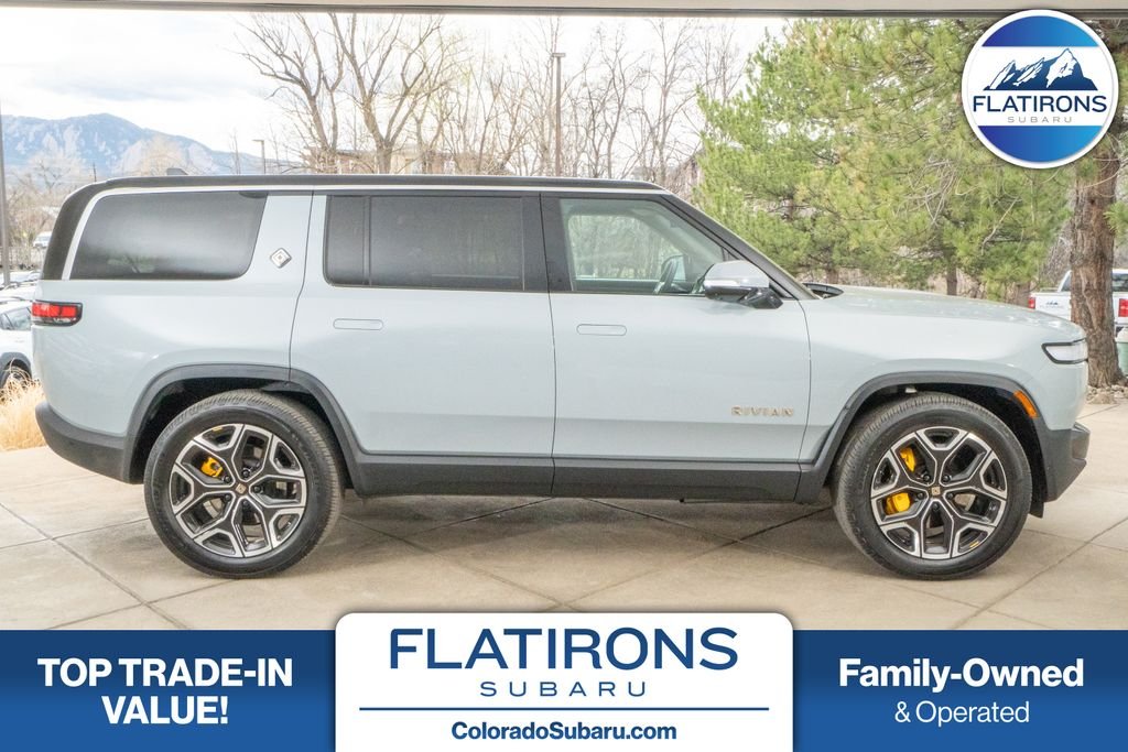 2023 Rivian R1S Adventure