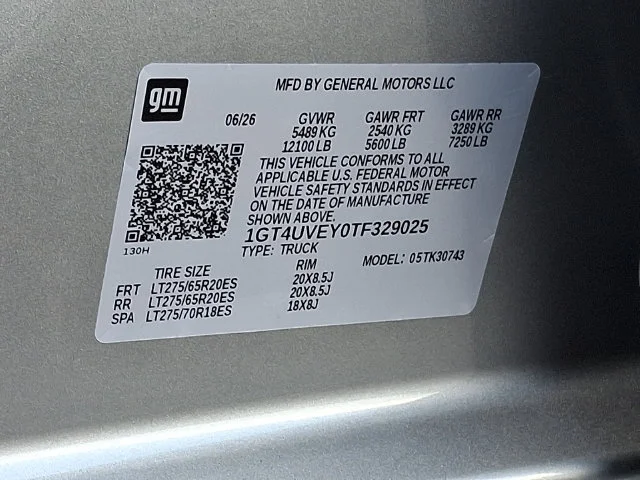 New 2026 Sterling Metallic GMC AT4 image 21