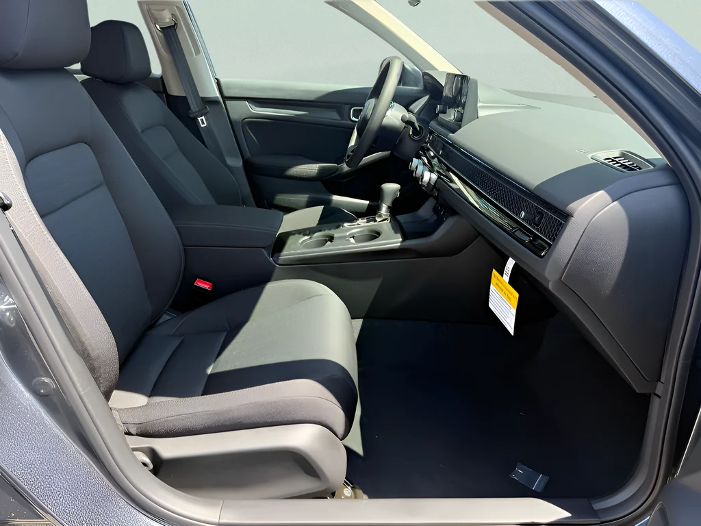2026 Honda Civic LX - Photo 13