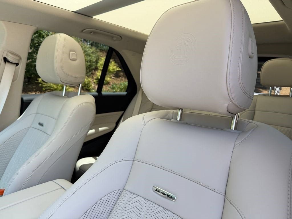 Used 2026 Polar White Mercedes-Benz AMG® 53 4MATIC+ image 33