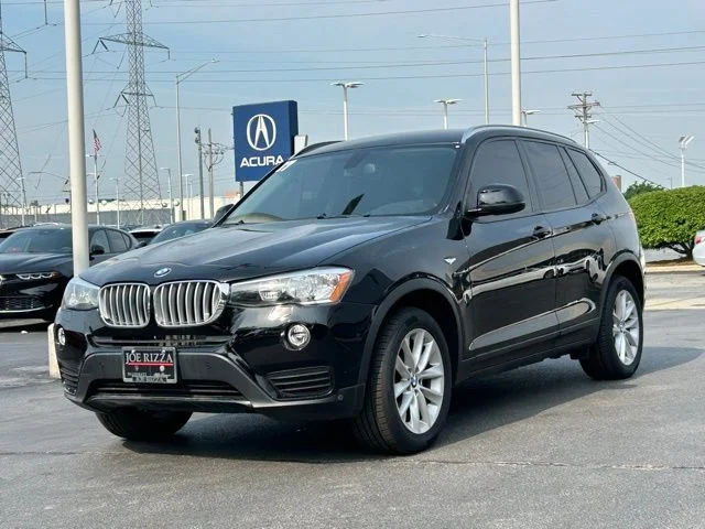 Used 2017 Black BMW xDrive28i image 3