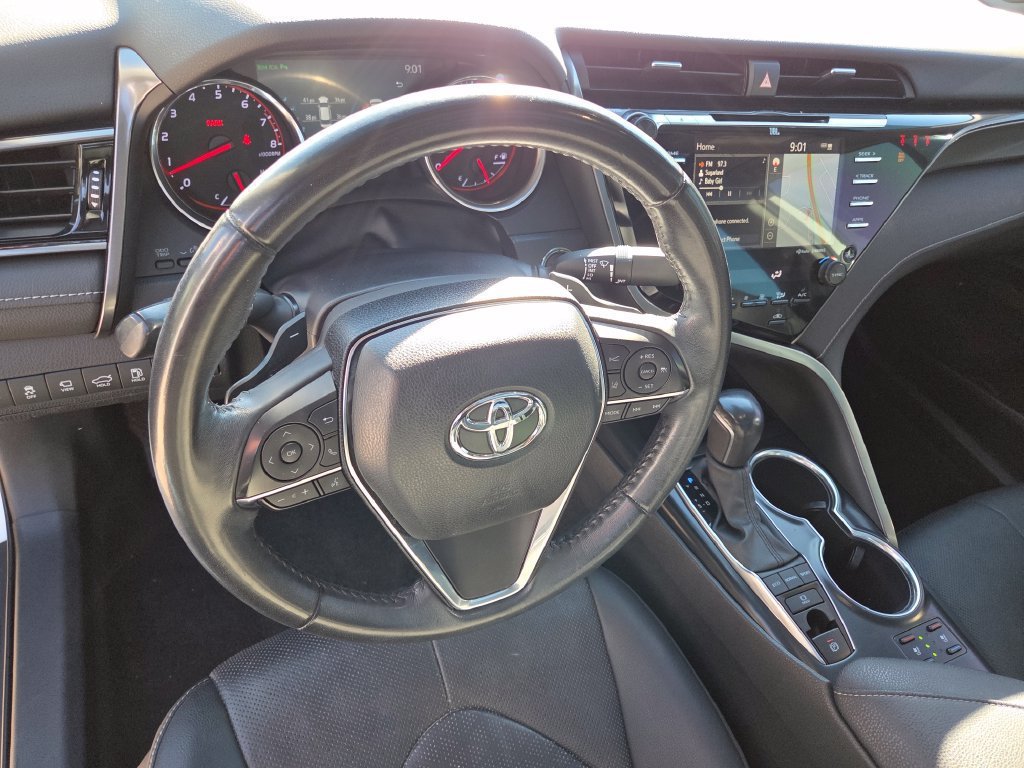 Used 2020 Wind Chill Pearl Toyota XSE V6 image 33
