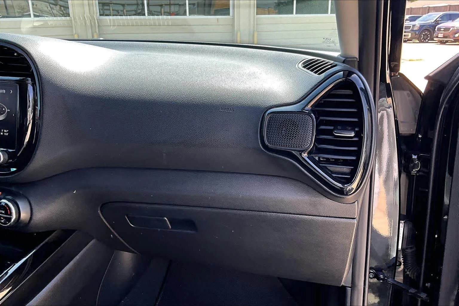 Used 2023 Fusion Black Kia EX image 17