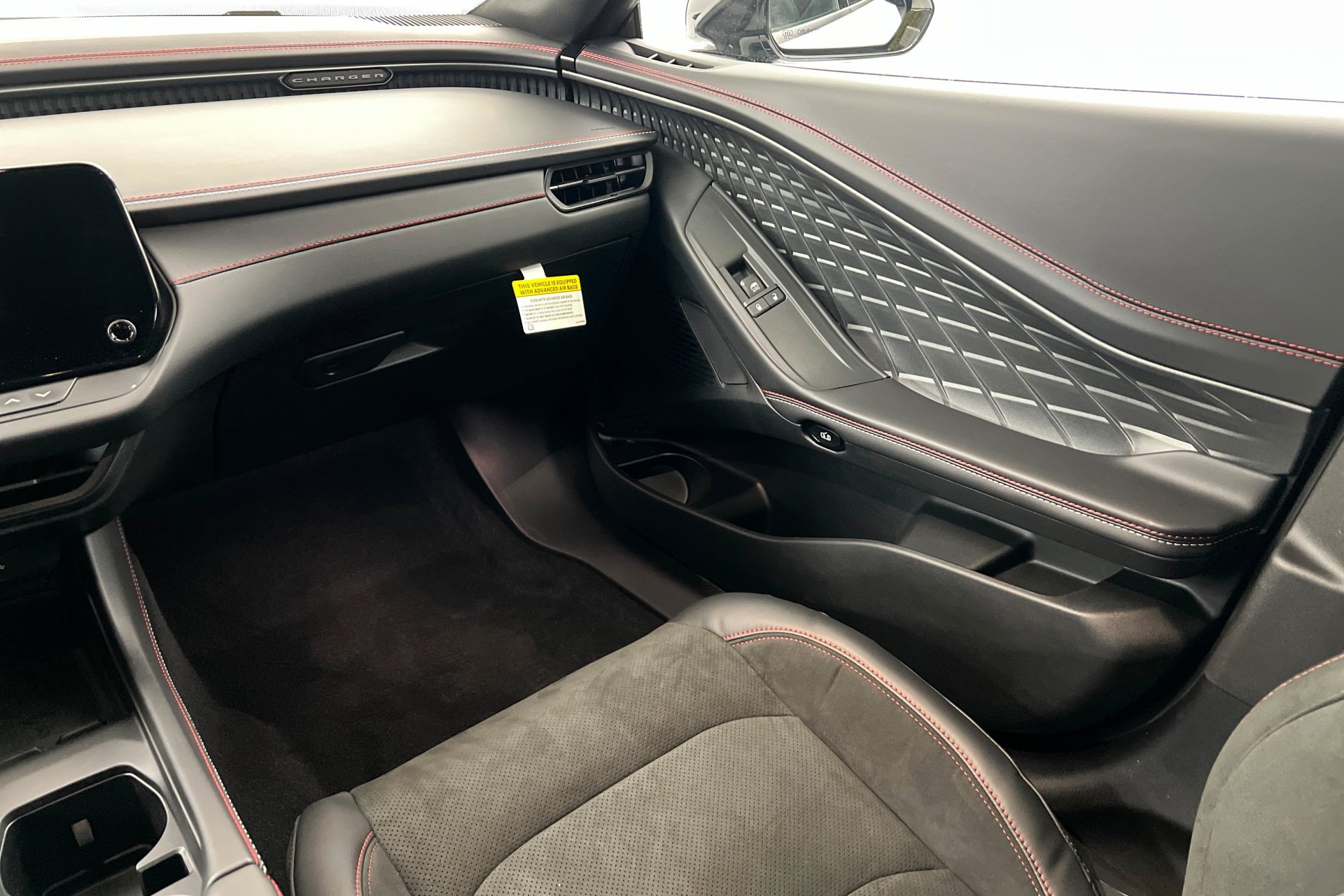 New 2026 White Knuckle Exterior Paint Dodge R/T Plus image 11