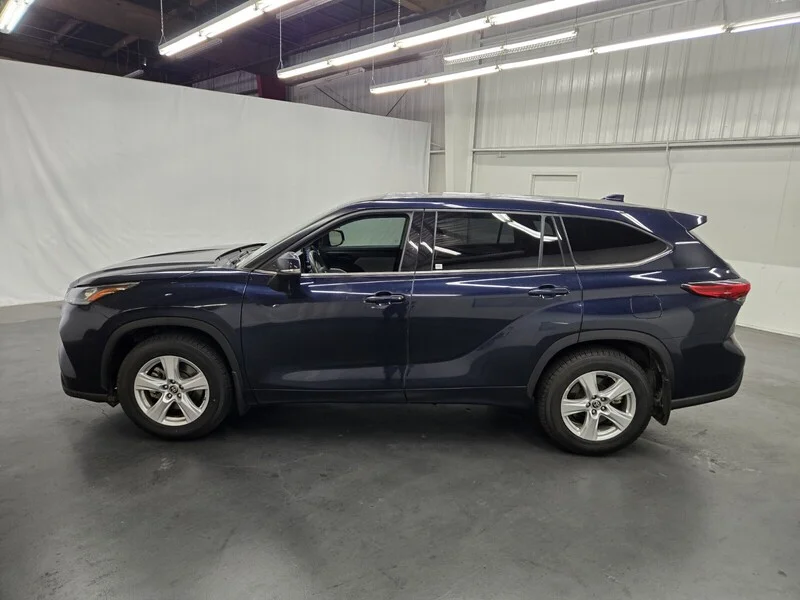 Used 2020 BLUEPRINT Toyota L image 2