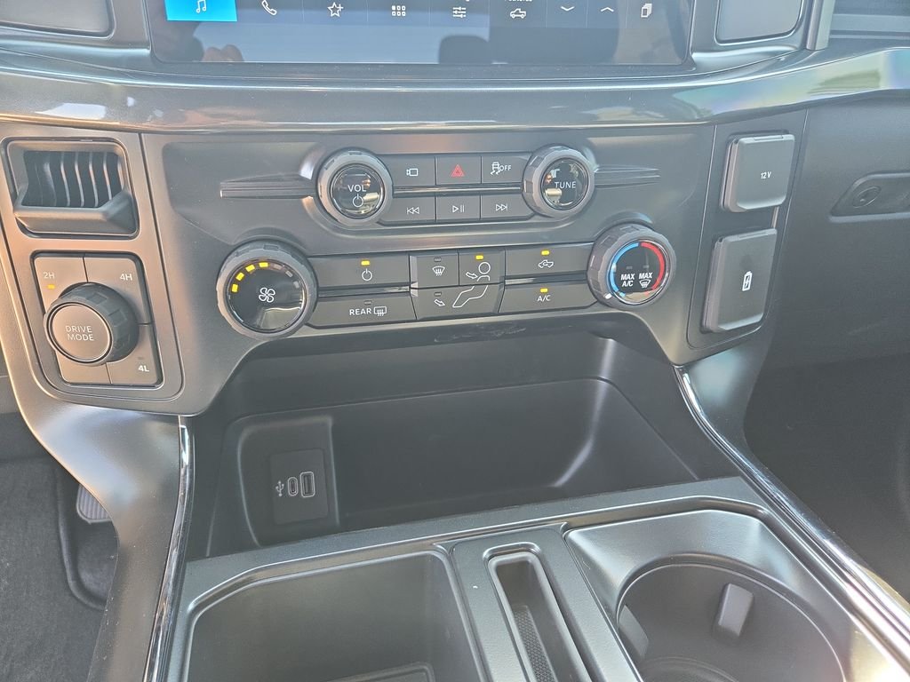 New 2026 Oxford White Ford STX® image 22