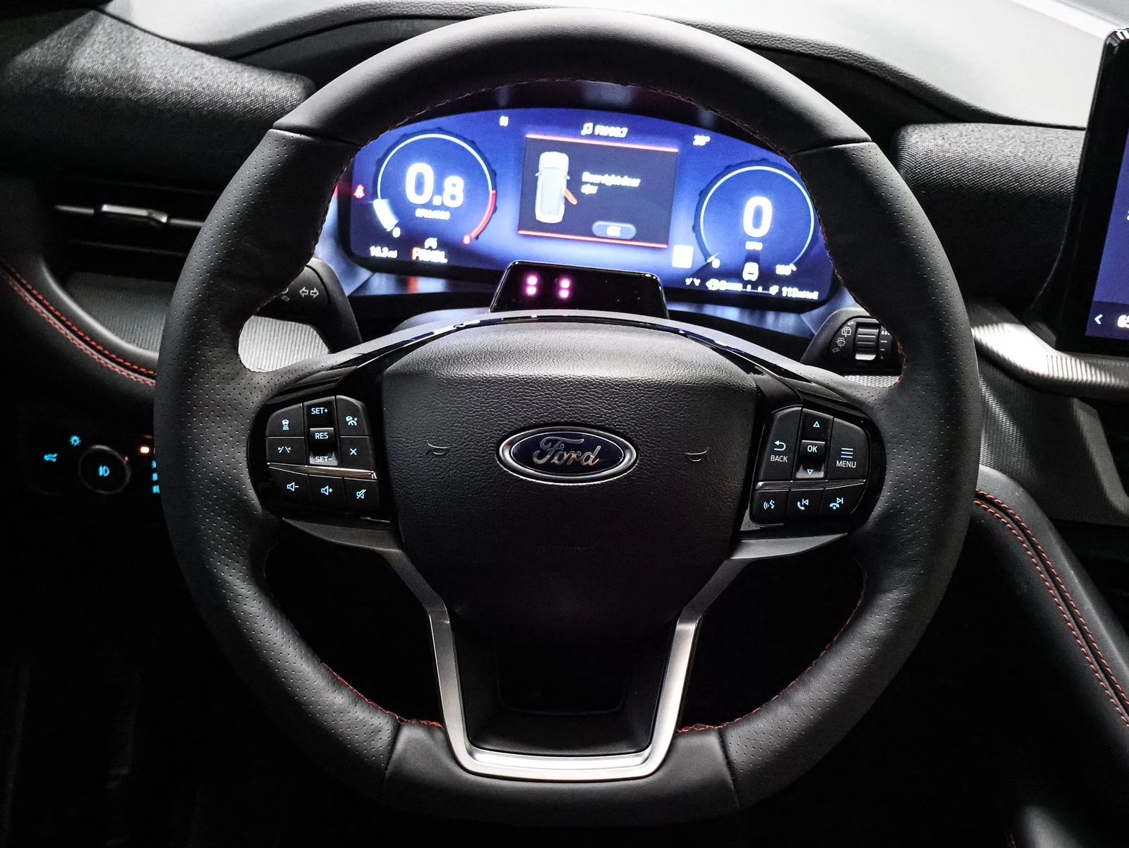 2026 Ford Explorer ST-Line - Photo 34