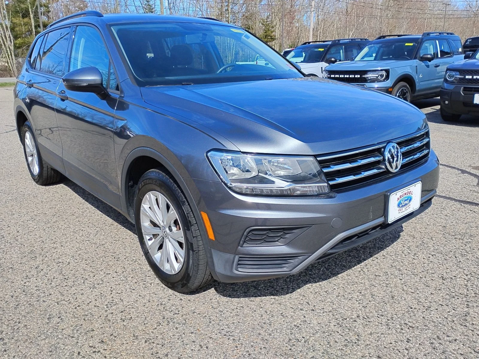 Platinum Gray Metallic 2018 Volkswagen Tiguan S 4Motion SUV / Crossover All-Wheel Drive