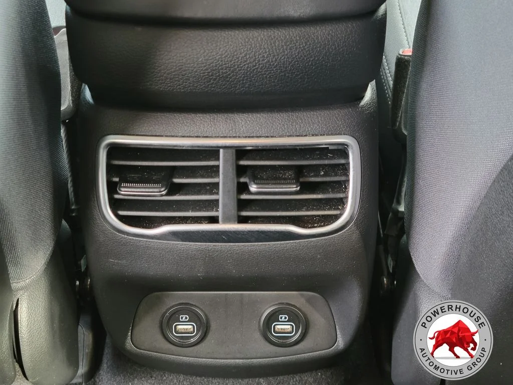 Used 2023 White Hyundai SEL image 18