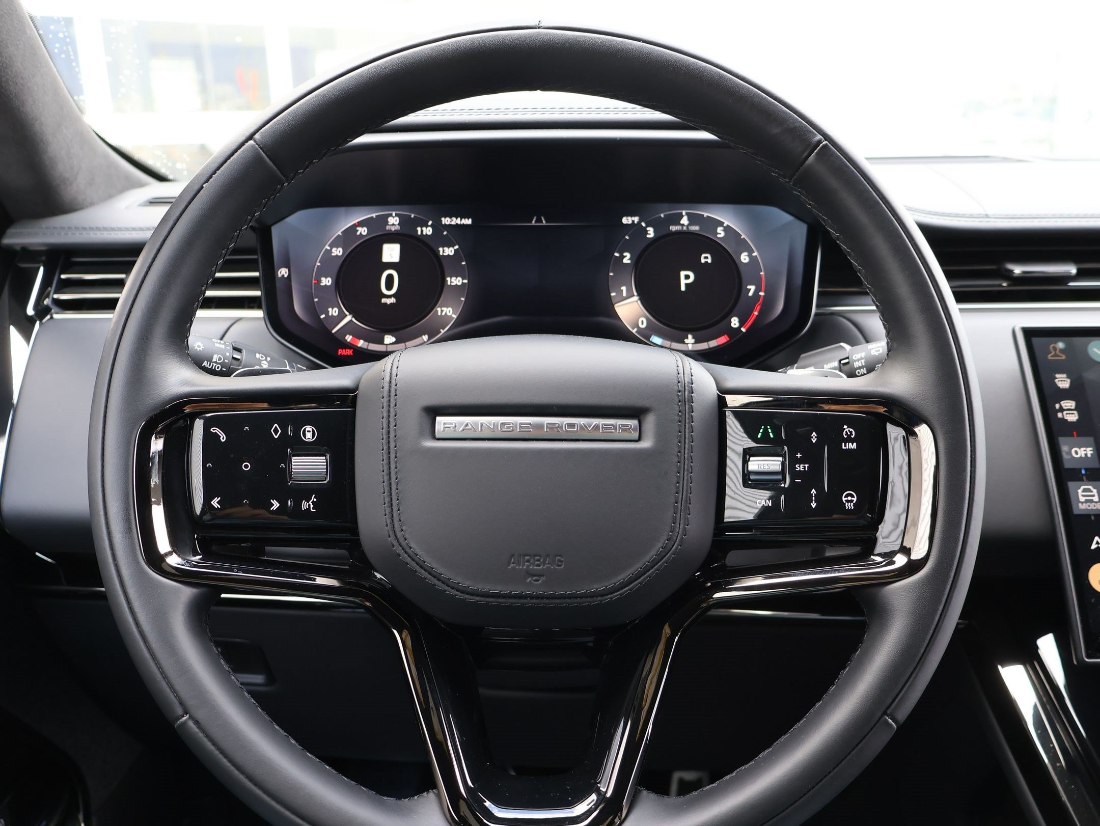 Certified Used 2025 Fuji White Land Rover Autobiography image 16