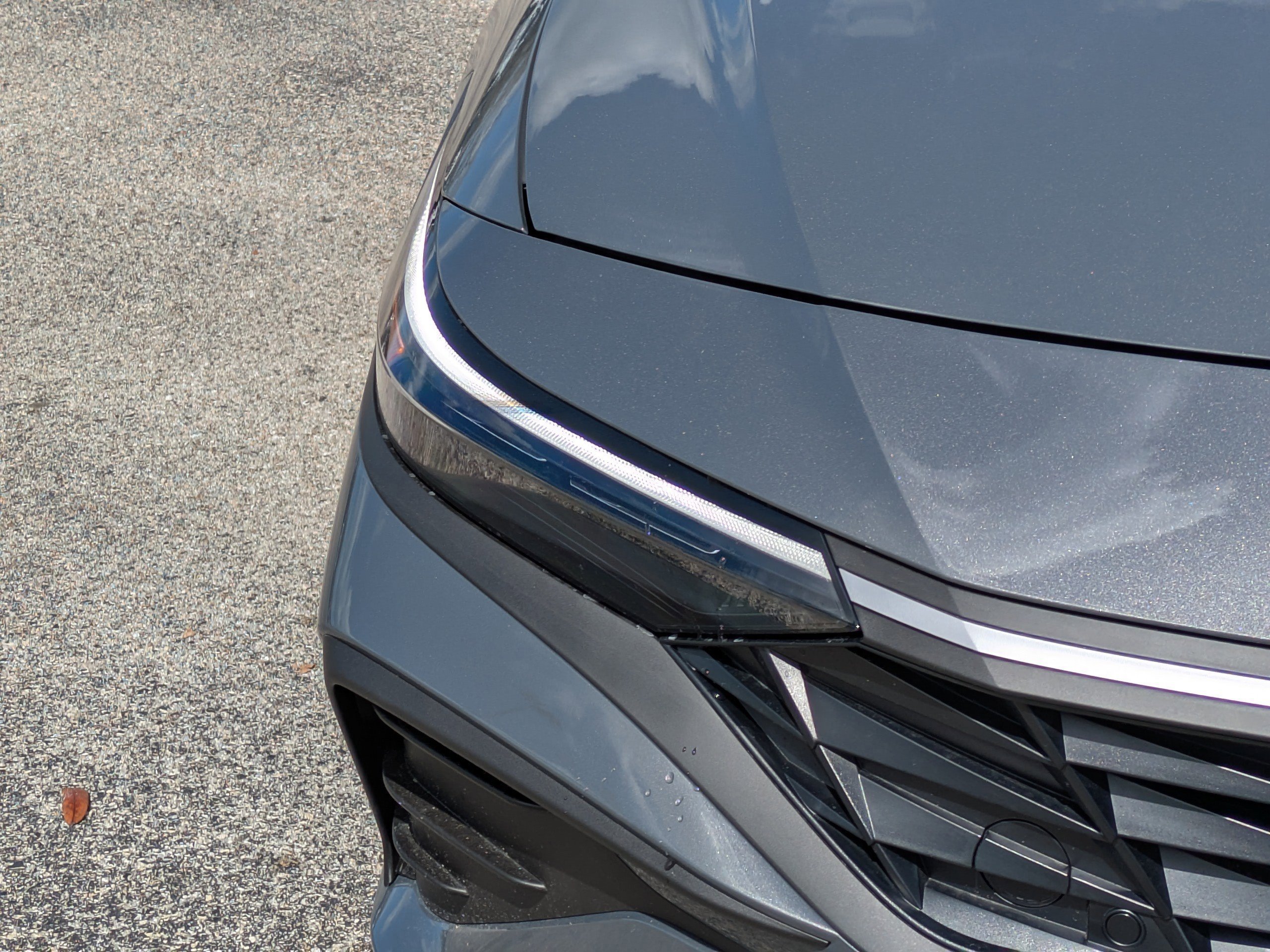 New 2026 Ecotronic Gray Hyundai SE image 7