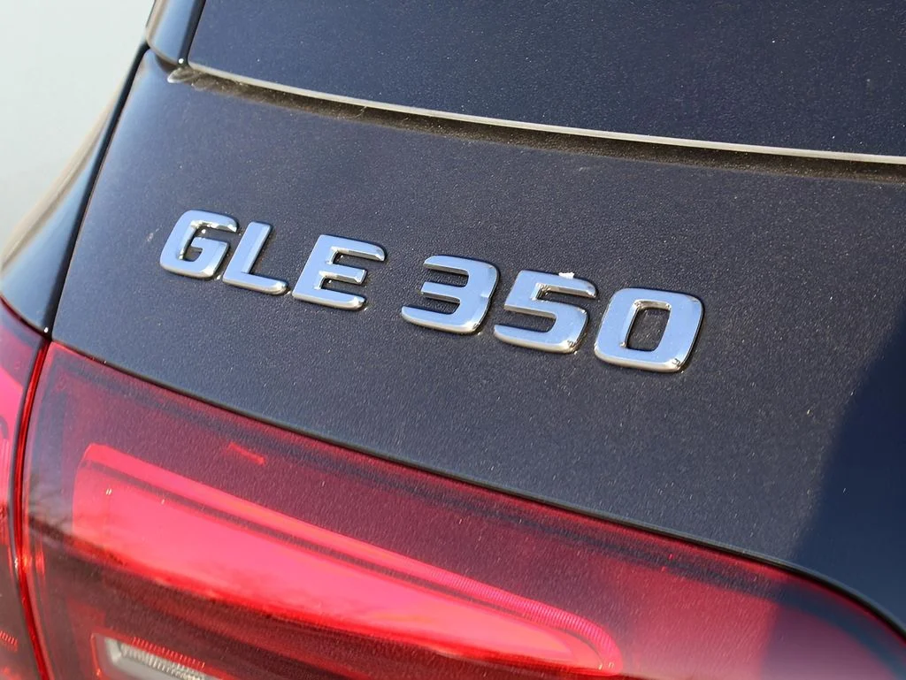 New 2026 Obsidian Black Metallic Mercedes-Benz GLE 350 image 8