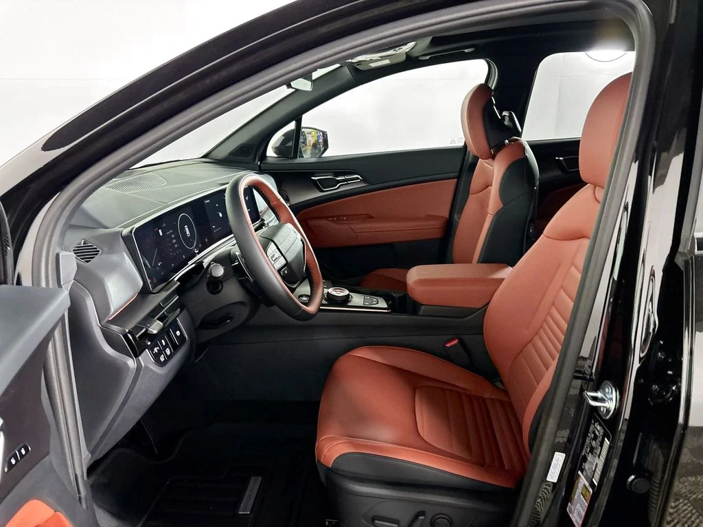 New 2026 Fusion Black Kia SX Prestige image 11