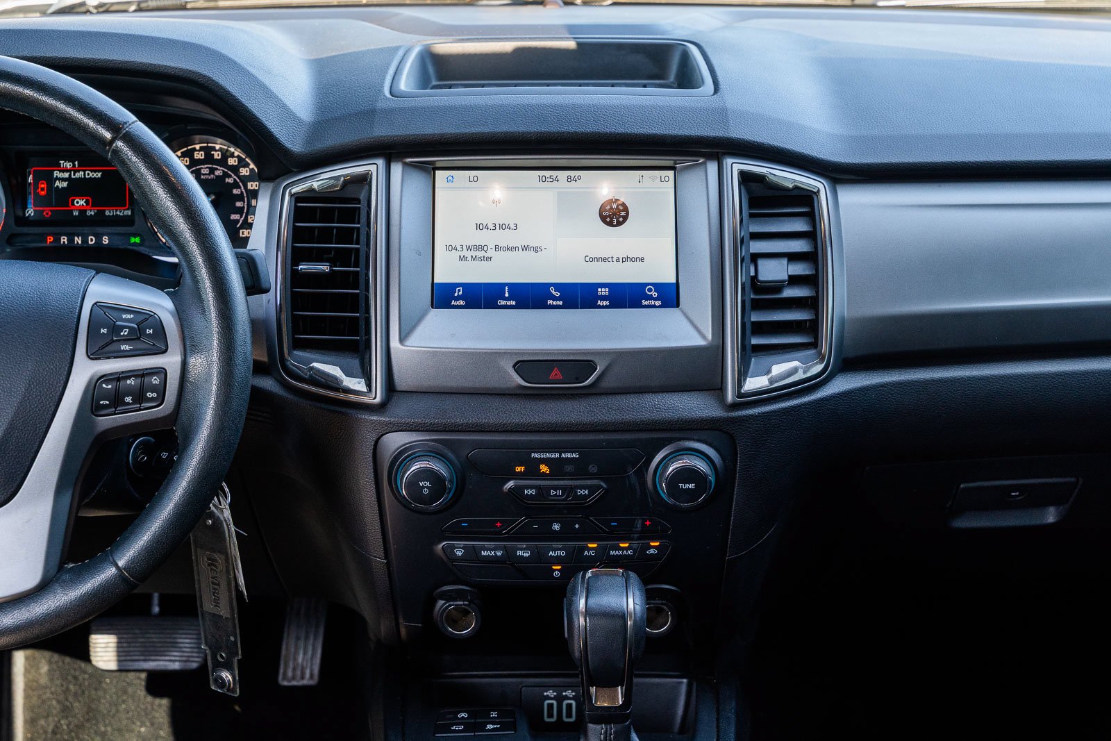 Used 2020 Silver Ford XLT image 25