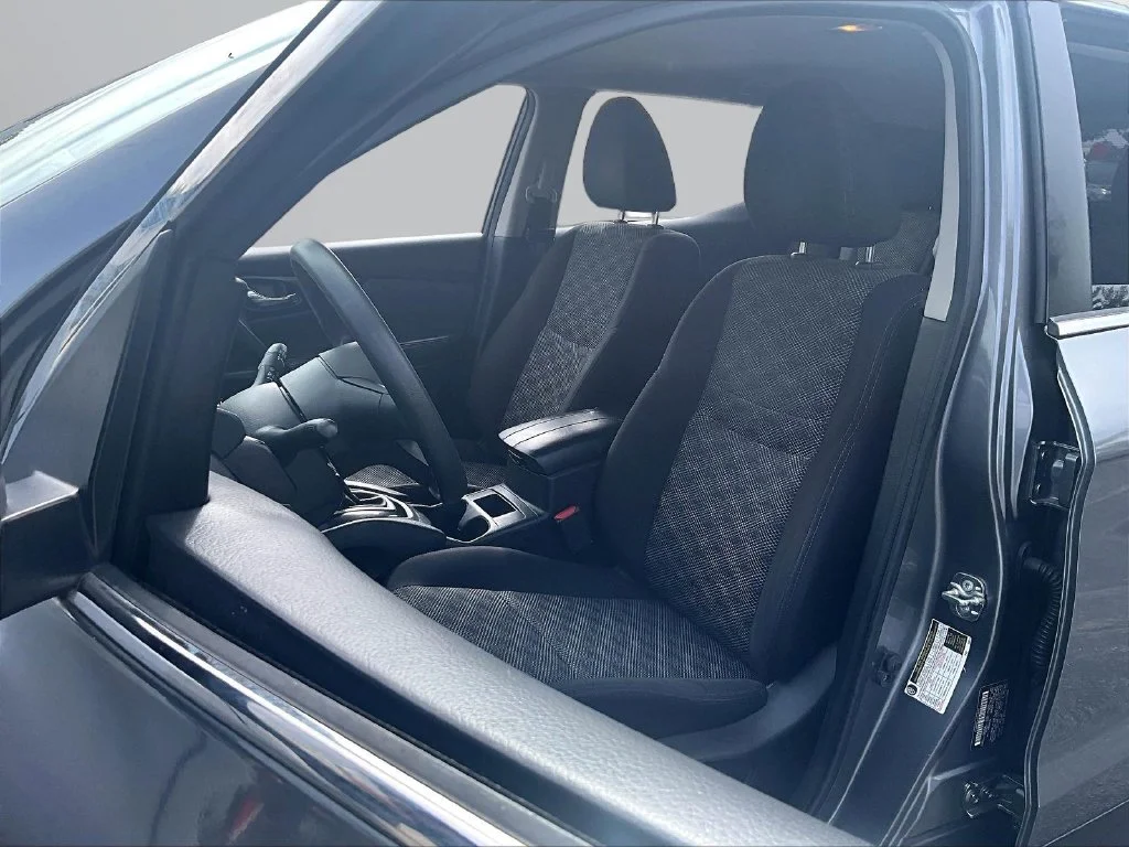 Used 2020 Gray Nissan SV image 25
