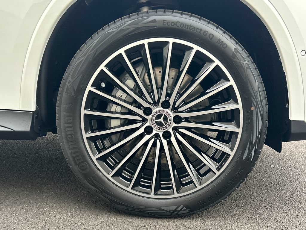 New 2027 Polar White Mercedes-Benz GLC 300 image 69