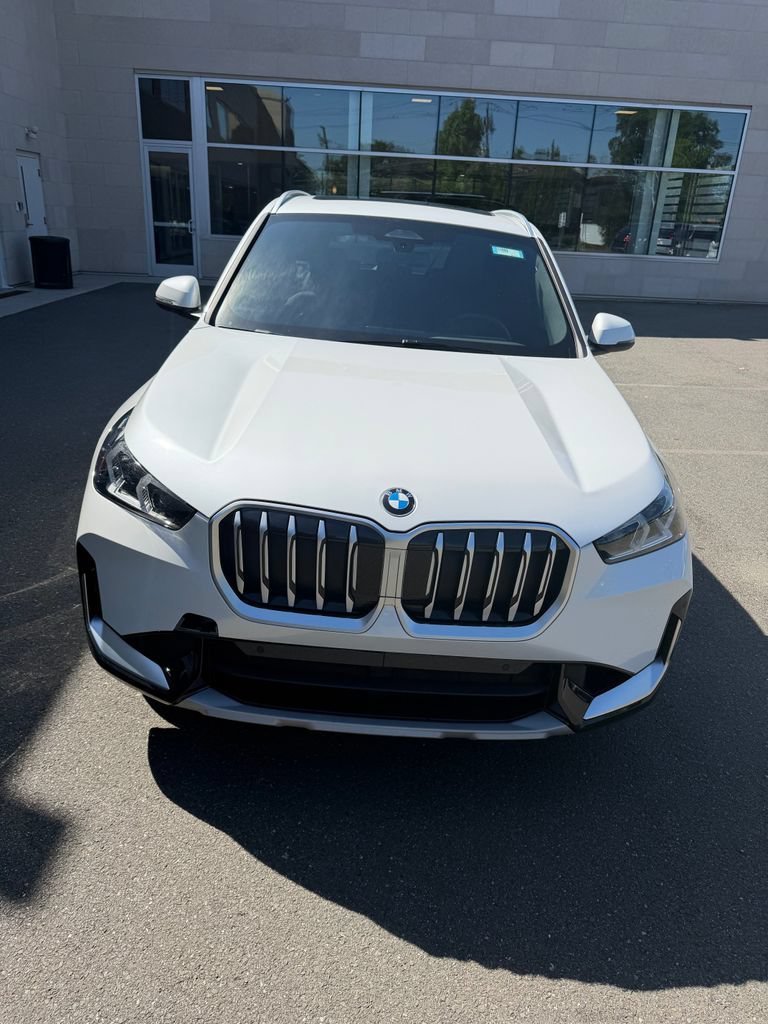 2025 BMW X1