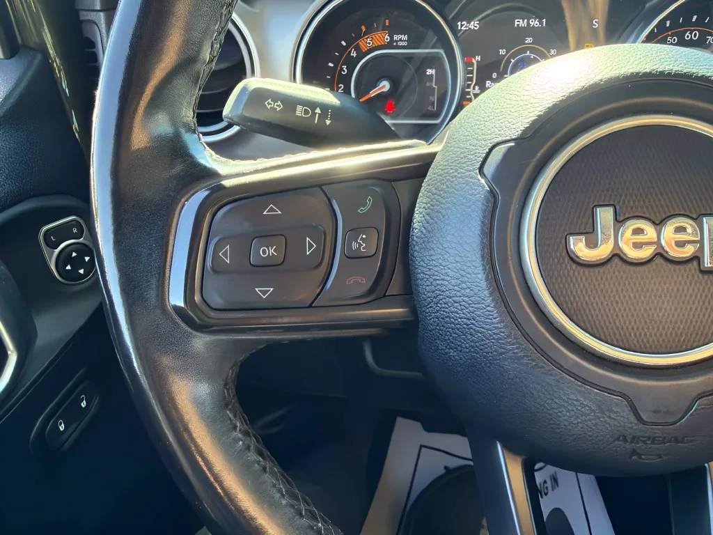 Used 2020 Sarge Green Clearcoat Jeep Unlimited Sport image 20