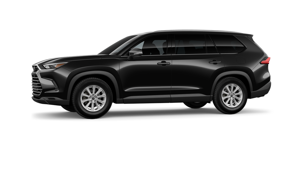 New 2026 Midnight Black Metallic Toyota XLE image 3
