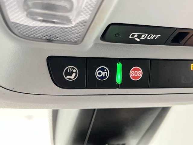 Used 2021 Iridescent Pearl Tricoat Chevrolet LT image 26