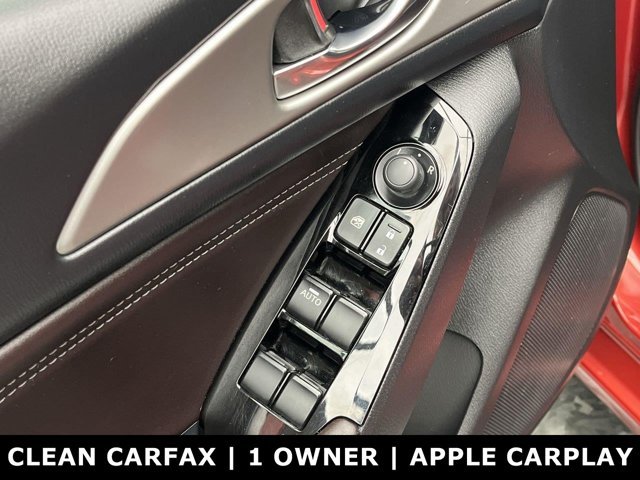 Used 2018 Soul Red Metallic Mazda Touring image 7
