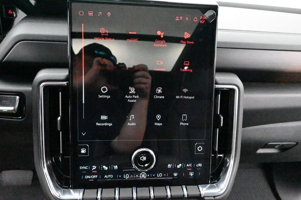 2026 GMC Yukon XL Denali - Photo 14