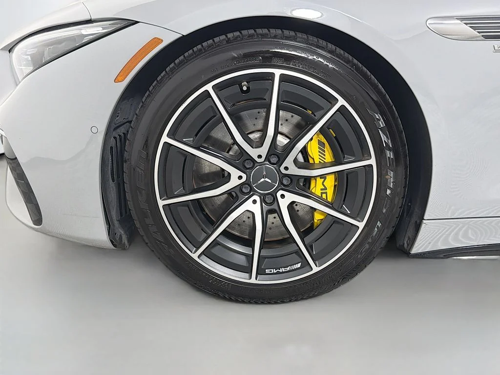 Used 2022 Gray Mercedes-Benz SL 63 AMG® image 30
