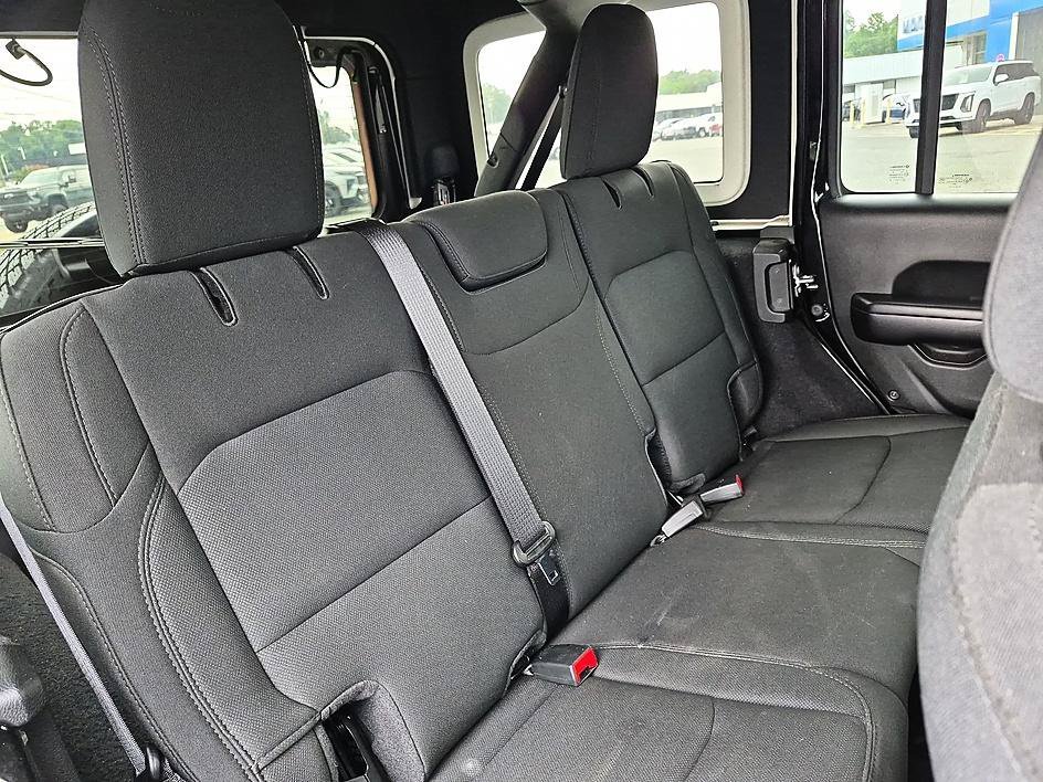 Used 2021 Black Clearcoat Jeep Unlimited Sport Altitude image 31