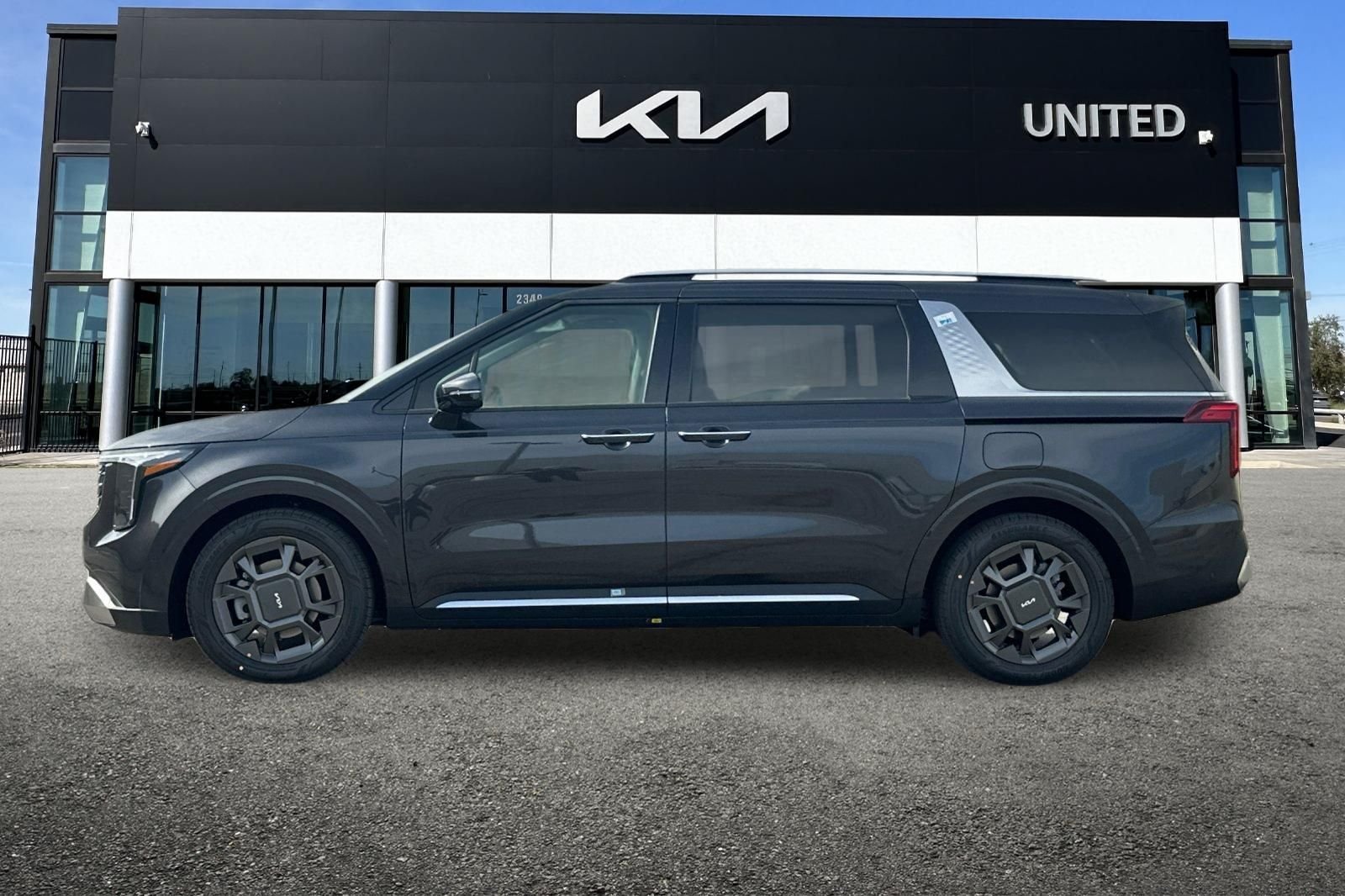 2026 Kia Carnival SX - Photo 7