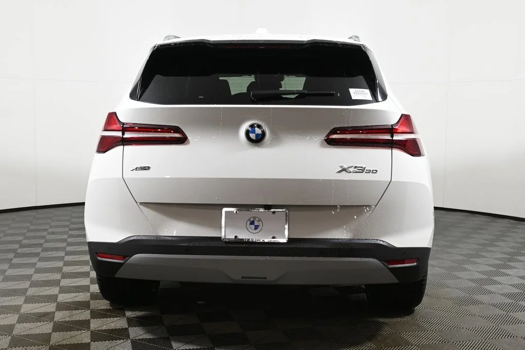 Used 2026 White BMW 30 xDrive image 6