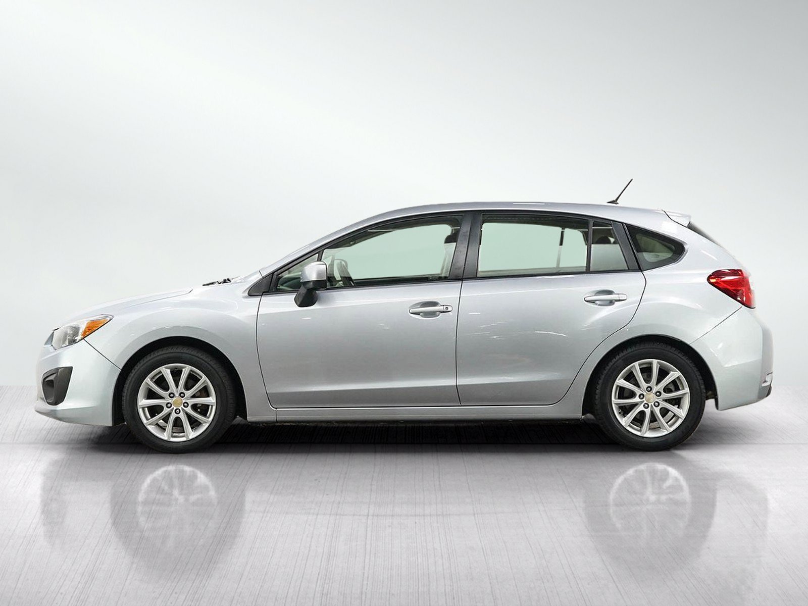 Used 2014 Subaru Impreza 2.0I Premium with VIN JF1GPAC67E8248650 for sale in South Saint Paul, Minnesota