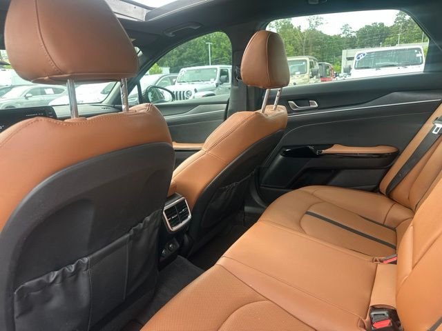 Used 2022 Blue Kia GT image 16