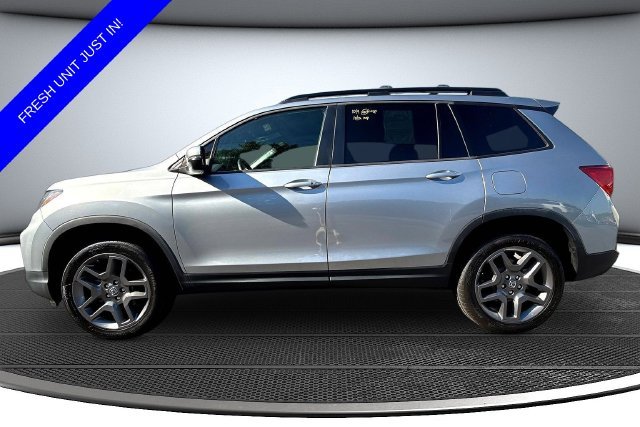 Used 2023 Gray Honda EX-L image 8