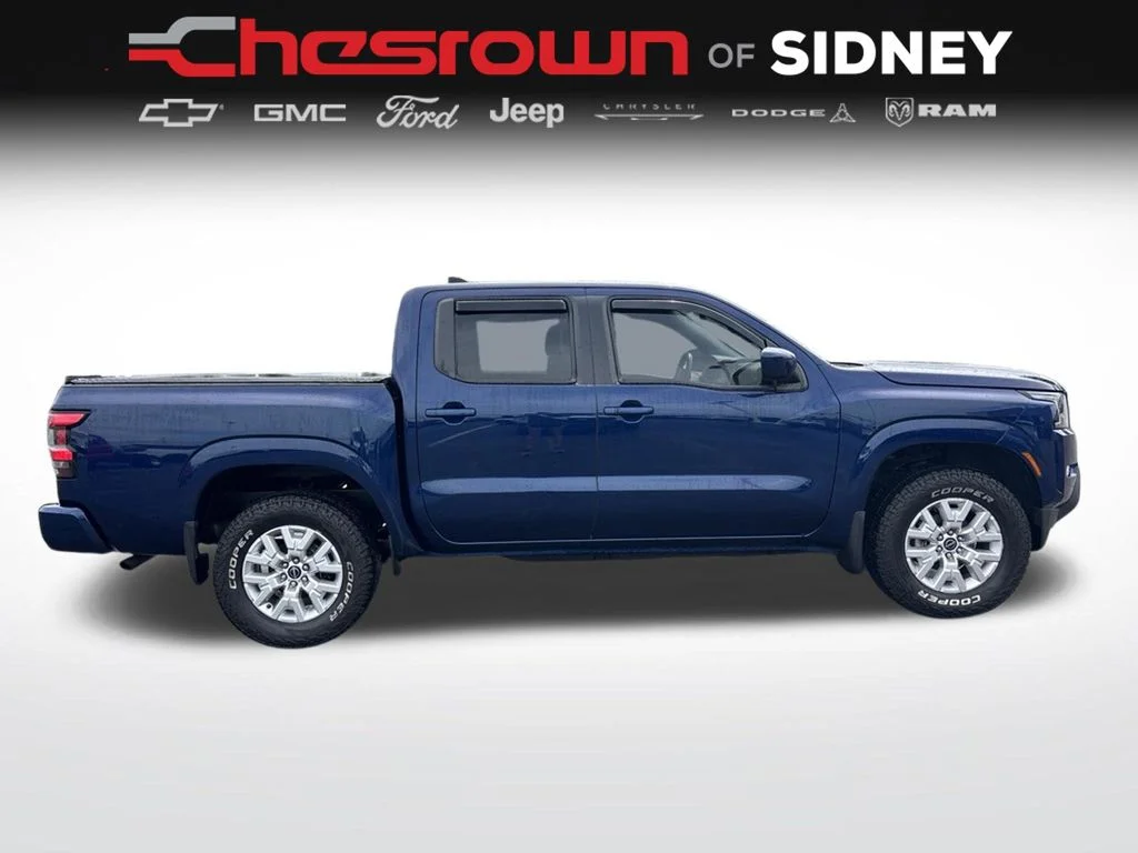 Used 2022 Blue Nissan SV image 6