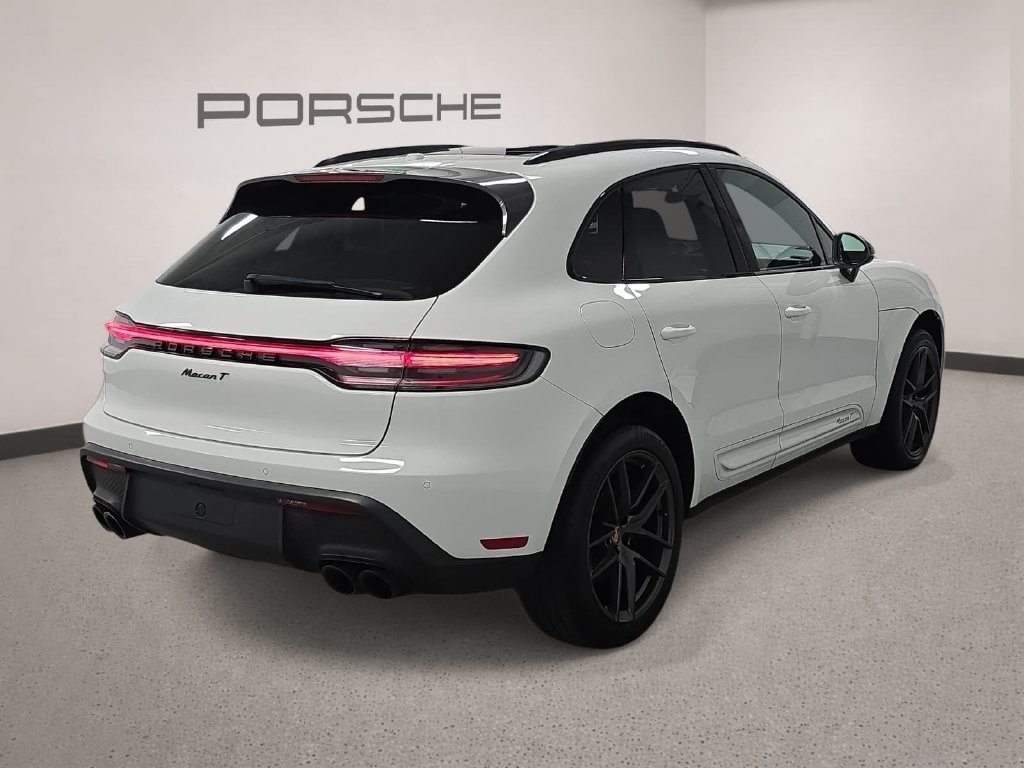 Certified Used 2023  Porsche T image 7