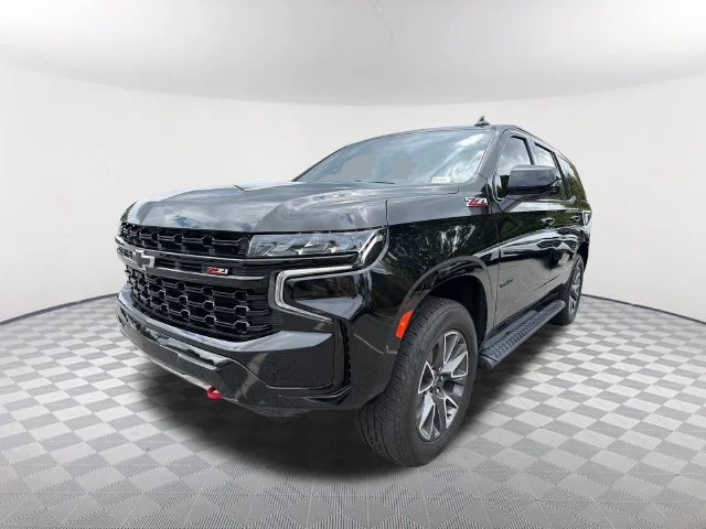 Used 2023 BLACK Chevrolet Z71 image 1