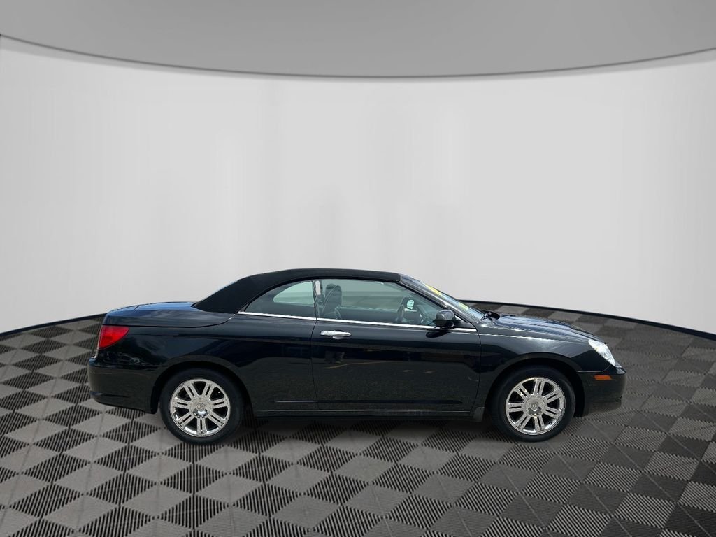 Used 2009 Black Chrysler Limited image 6