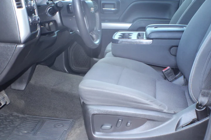 Used 2018 RED HOT Chevrolet LT image 12