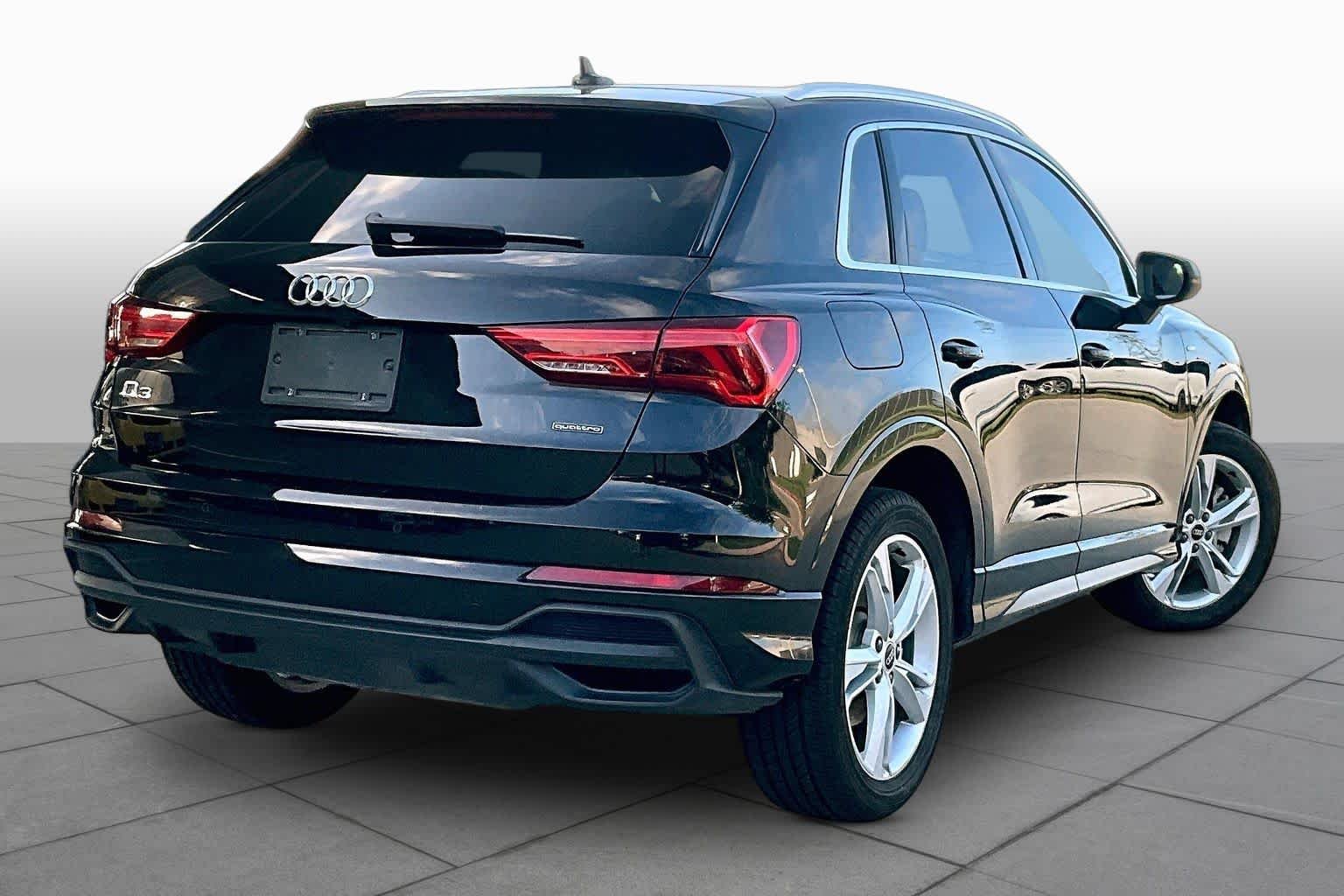 Used 2024 Mythos Black Metallic Audi S line Premium image 13