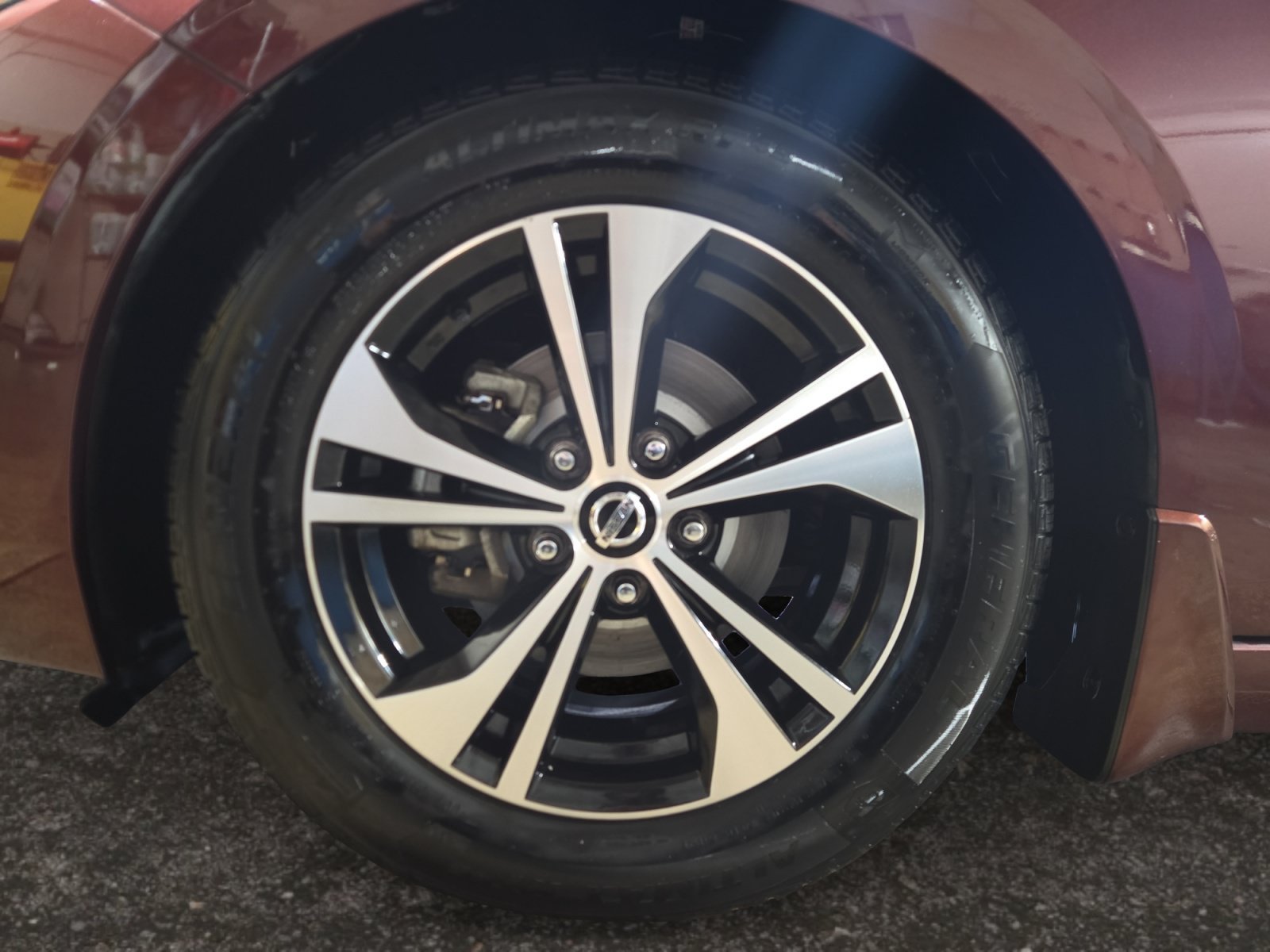 Certified Used 2020 Rosewood Metallic Nissan SV image 14