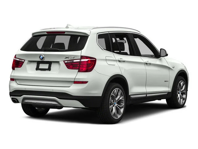 Used 2016  BMW xDrive35i image 2