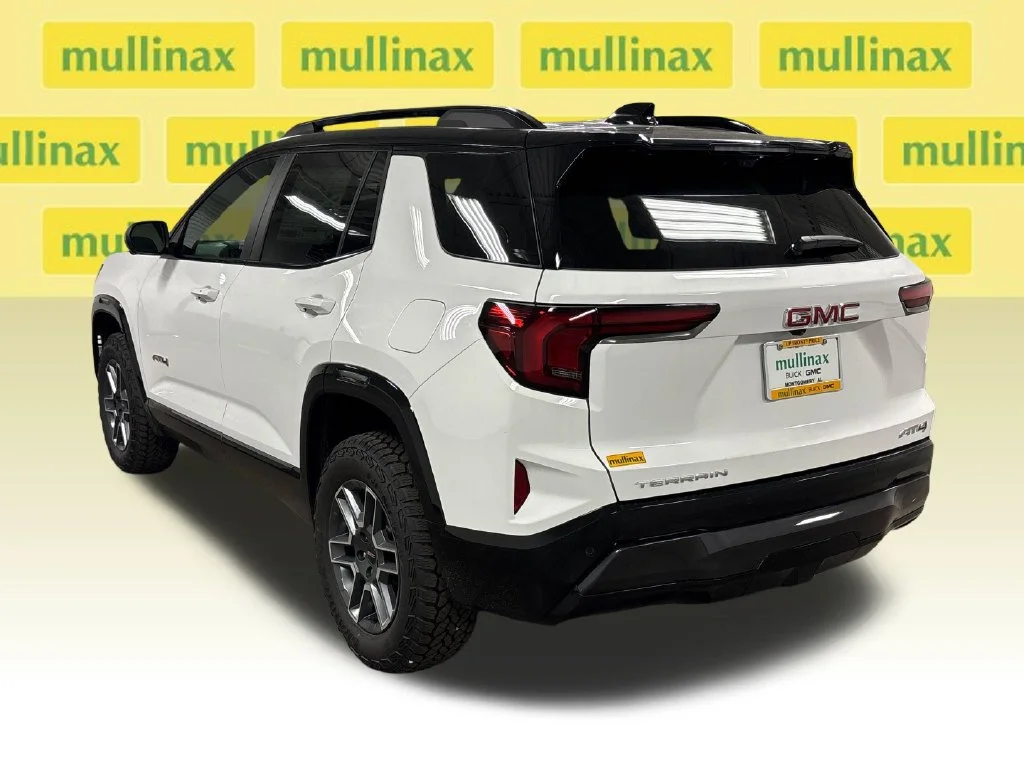 2026 GMC Terrain AT4 - Photo 13