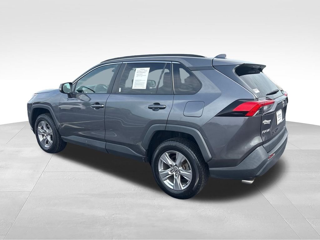 Used 2022 Gray Toyota XLE image 3