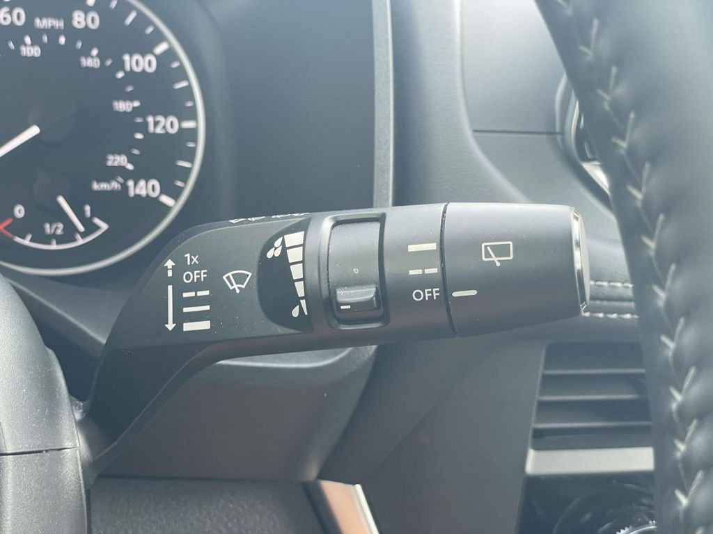 2025 Nissan Rogue SV - Photo 24