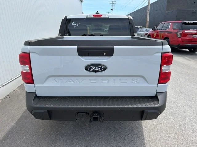 New 2026 Oxford White Ford XL image 13
