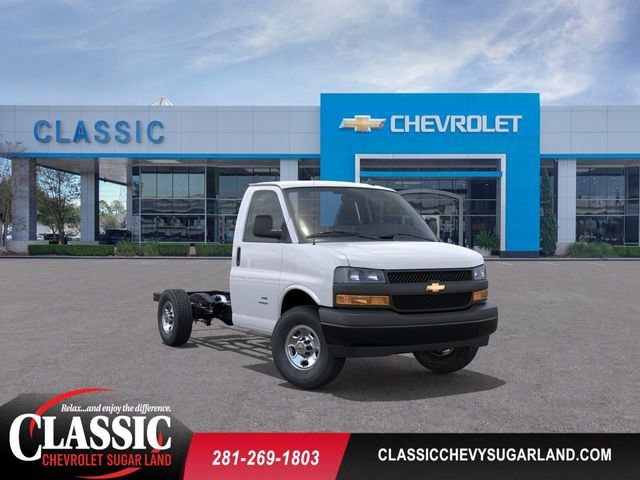 2025 Chevrolet Express 3500 139" WB's photo