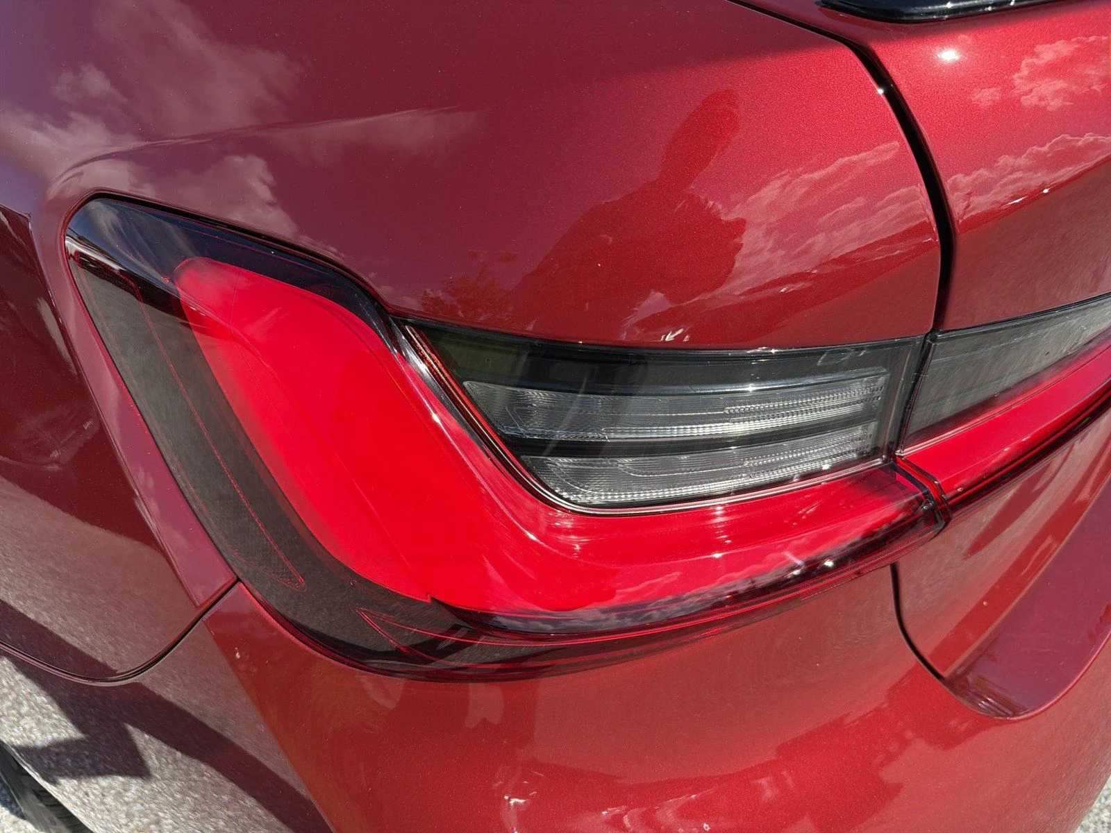 New 2026 Vegas Red Metallic BMW M340i image 10