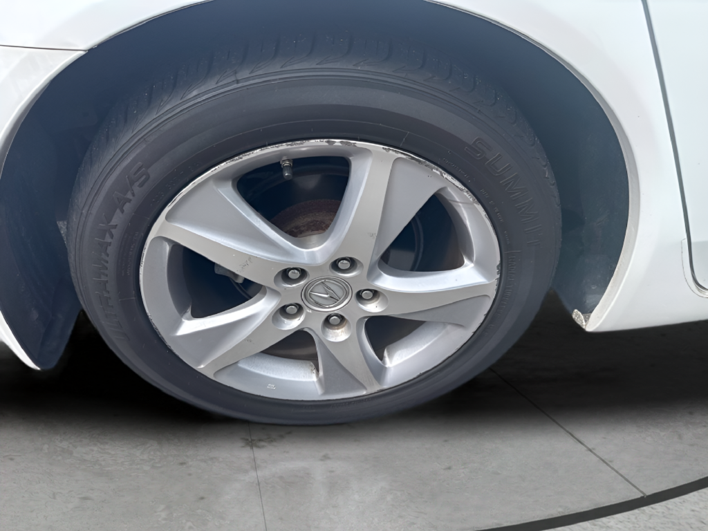 Used 2012 White Acura 2.4 image 34