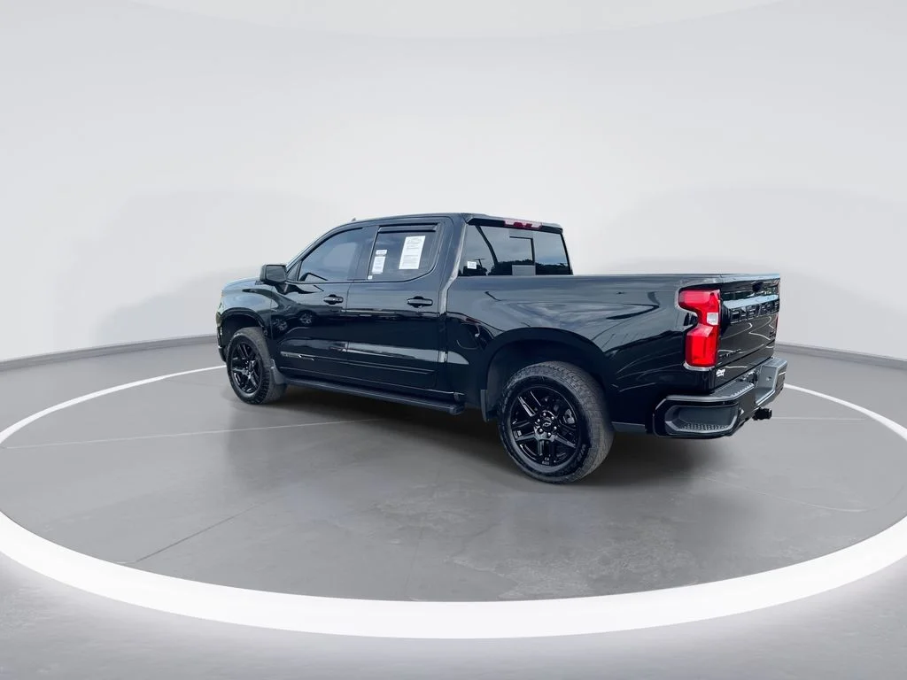 Used 2026 Black Chevrolet High Country image 6