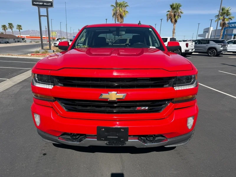 Used 2018 RED HOT Chevrolet LT image 8